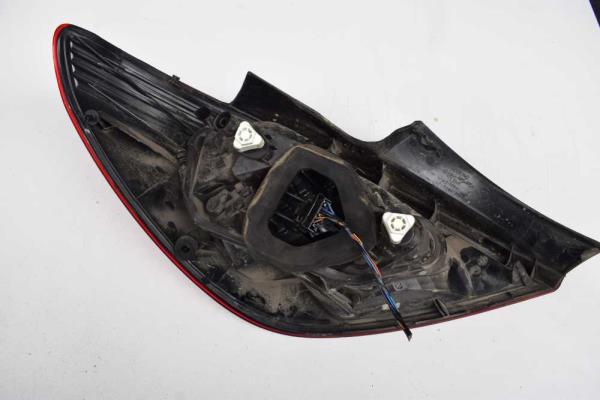 FEU ARRIERE DROIT OPEL CORSA D 5PORTES - Vue 2